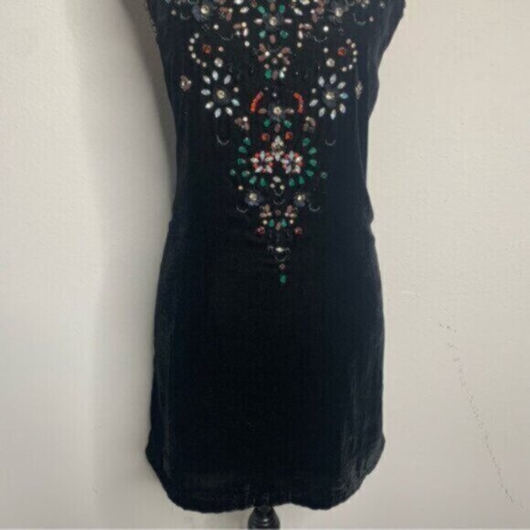 Vintage Beaded Black Velvet Mini Dress Floral Embellished Cocktail Mini Dress - Picture 10 of 17